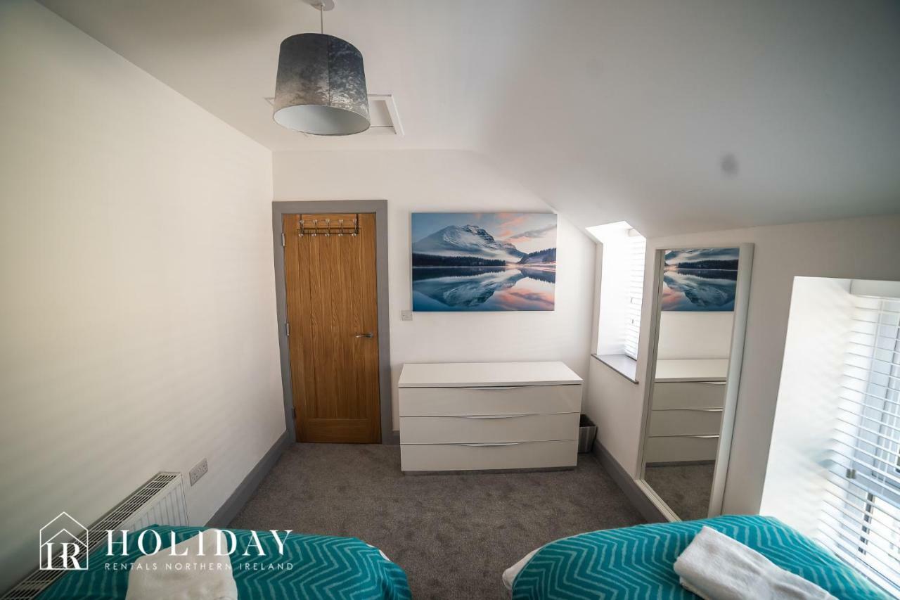Portrush Penthouse Villa Eksteriør billede